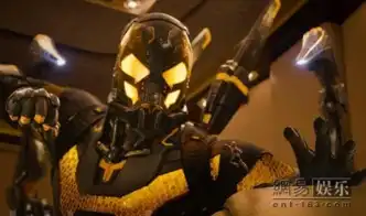 蚁人曝新剧照蚁人与黄衫侠对决