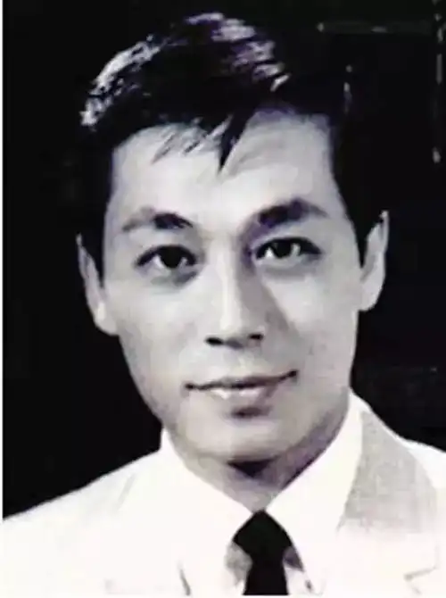 从学霸到艺人,因黄药师出名的曾江,为何被谢贤当众掌掴