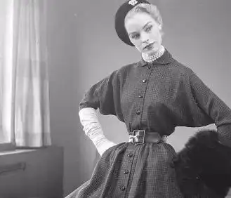 历史上有哪些和中国缠足一样的陋习
