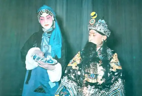 道中华丨为什么说京剧艺术的发展蕴含着民族交融的血脉