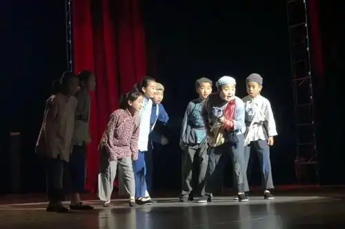 红色经典音乐剧闪闪的红星在大秦剧院演出
