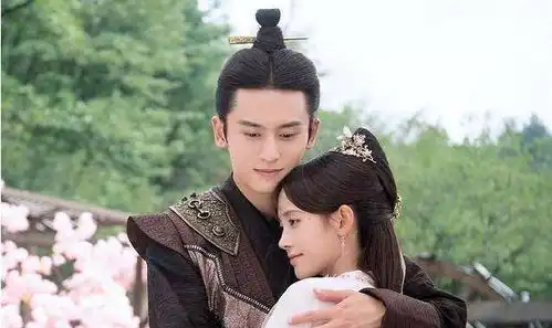 张哲瀚丢掉27个代言,影视作品或下架,龚俊损失不大鞠婧祎更严重