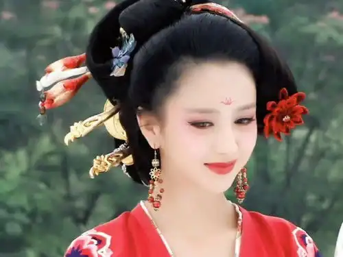 浣溪沙的佟丽娅和陈都灵,才是古装美人的正确打开方式