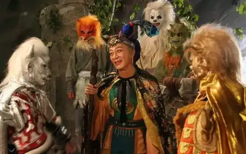 西游记最大逻辑错误,大闹天宫时天下无敌,取经连妖怪都打不过
