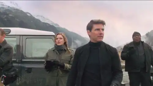 碟中谍6伊森前来找炸弹,竟然遇到前妻