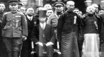 冯玉祥将溥仪赶出故宫,还向他提了几个要求,有一个真是太狠了