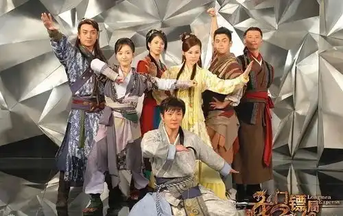 袁咏仪晒出龙门镖局剧组重聚照片,网友爷青回