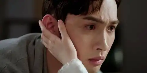 女明星真不把我们当外人景甜在线剔牙,暴露了精美的缺点
