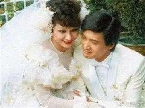 闪婚周润发9个月又离婚女星忍35年首曝离婚内幕
