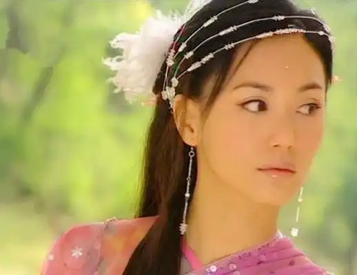 18年前的倚天屠龙记才是美女如云,贾静雯都不是最美的
