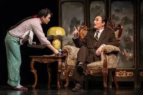 本周上演雷雨谁又能逃过这场命运操纵的悲剧
