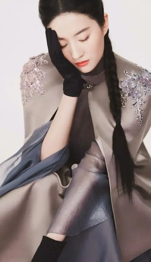 刘亦菲在南烟斋笔录,光是剧照都令人怦然心动