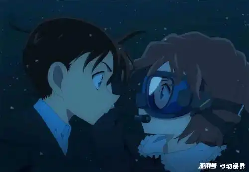 名侦探柯南黑铁的鱼影震撼登场,红黑大战引发全球关注
