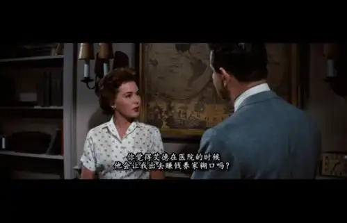 这位狂放不羁的导演,拍出了打工人的噩梦
