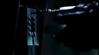 绝命毒师第五季第一季麦克用的螺丝刀哪里有的买叫什么名字