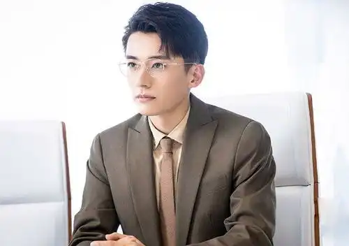 清落正热播,刘学义又一男主剧未播先火,搭档公认高颜值女星
