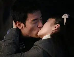 李光洁王珞丹吻戏照片两人疑似假戏真做