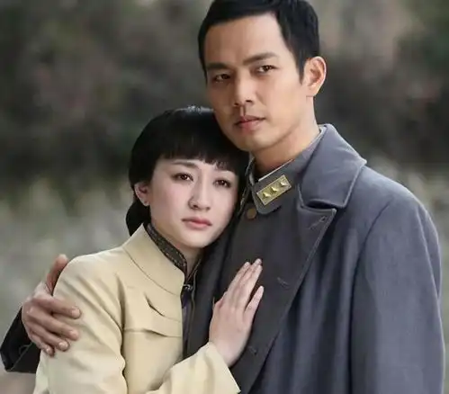 李小冉又一大制作来了,46岁男主成关注焦点,这阵容不看亏了
