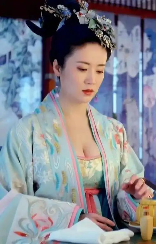 张彤大唐情史里的玳姬
