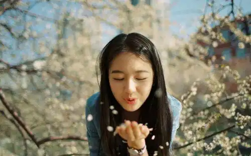 后生可畏,年仅19岁演技炸裂不输影后网友她一出场我眼泪下来了
