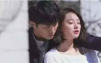 宋慧乔忙着结婚,太阳后裔的女二金智媛却成了韩剧颜值新标杆
