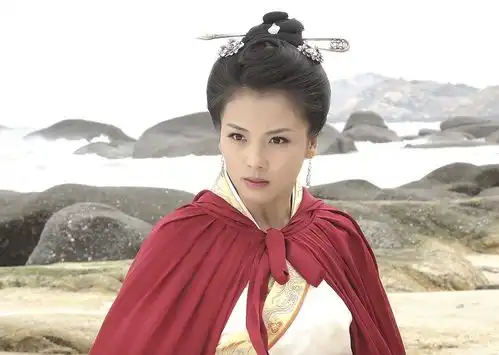 40岁的刘涛出道18年,今微博晒旧照,8部旧剧照划过忆青春