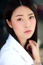 辣妈正传热播朱锐推出清新写真