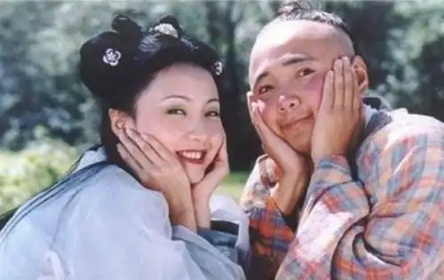 想当年春光灿烂猪八戒天上下的雨是我想你流的泪
