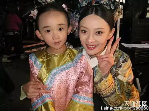 甄嬛传幕后的逗比剧照剧组个个逗比啊
