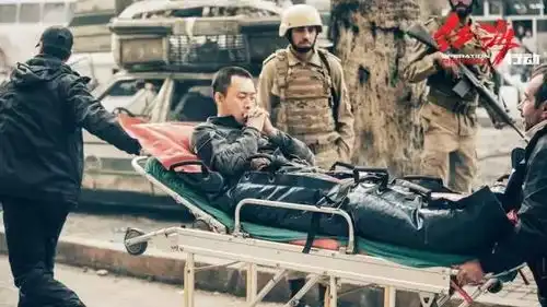 他是红海行动的突击队长,10年军旅生活,历练了整容般的演技