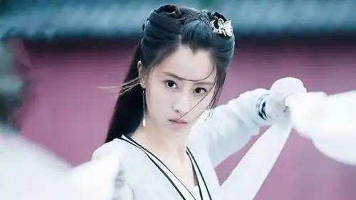 新神雕未播出已倍受关注,小龙女形象又被吐槽,超越经典有点难
