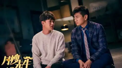 曾出演花千骨,跟赵丽颖合作两次,今给李易峰做配角