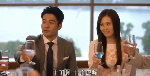 何以笙箫默应晖报复佟心樱他恨的,明明是当年无能的自己
