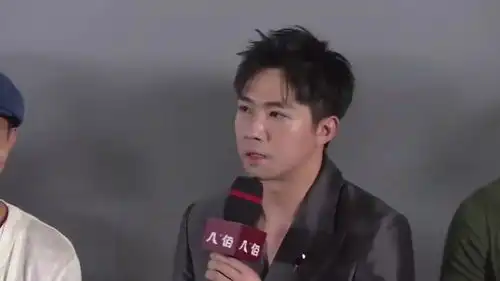 八佰首映礼燃爆全场吴京冯小刚徐峥大咖助阵