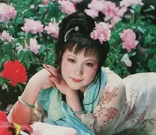 为能留在北京拍戏,她误入姐妹和男人做的局,30年后荣耀回归