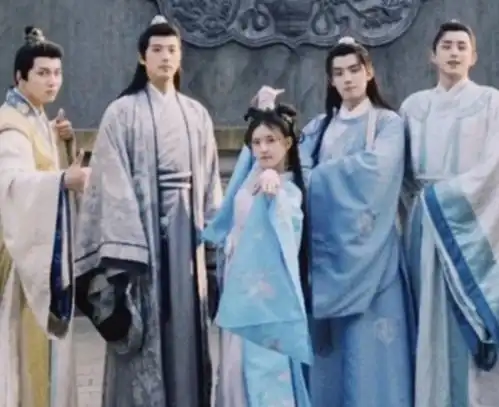 赵露思又来一部宠爱网剧,四大帅哥助阵出演,冲着剧照按捺不住