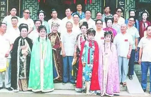 孙悟空配贾瑞唐僧配贾蓉金龟子配袭人,三十年红楼,经典依旧