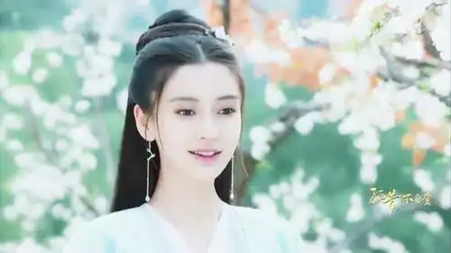 孤芳不自赏娉婷过平静的生活,则尹教长笑练武,娉婷思念北捷
