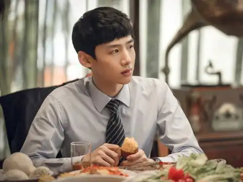 平凡的荣耀白敬亭撕掉综艺咖标签,实力演绎职场小白,演技被赞