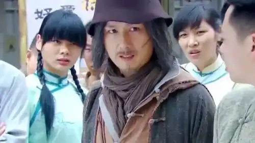 活色生香霸道少爷赶在乐颜面前耍帅,搭讪装偶遇,招数真土呀
