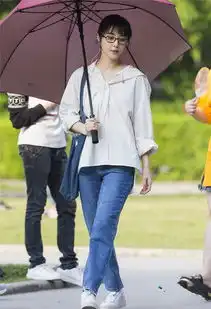 范冰冰少女装拍摄新片她杀,举弟弟范丞丞应援扇同框