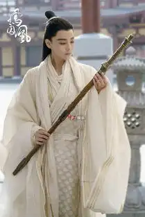 张馨予反串出演凤囚凰王意之与关晓彤对视上演眼神杀
