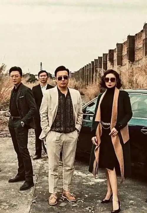 狂飙中的钱都去哪了如果你发现它与扫黑行动的共性,就能得到答案
