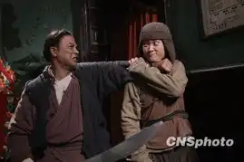 李宇春受甄子丹力捧她绝对赢得了小沈阳
