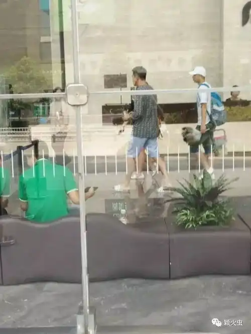 你和我的倾城时光最新金瀚赵丽颖高清剧照,现实版的历致诚身材吸晴啊