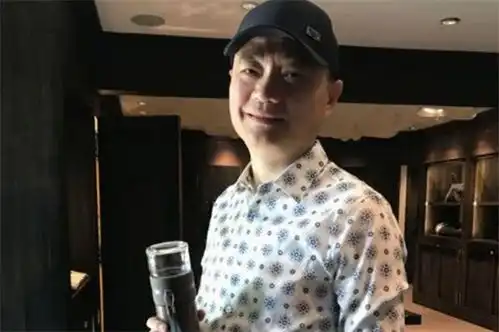 崔永元称范冰冰若不服就出来走两步,这次范冰冰为啥蔫了
