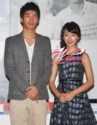 韩国釜山电影节开幕影片山楂树之恋首映礼周冬雨成新秀霸狂吸金红毯品位高