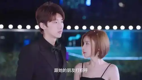 一接吻就变性,第一集就亲了三次,国产网剧脑洞真大
