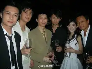 组图赵丽颖晒十年前旧照大眼青涩可爱
