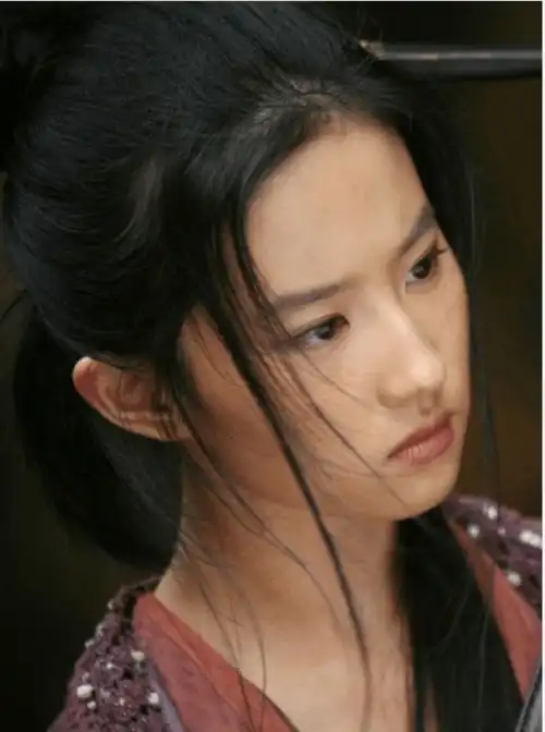 迪士尼的真人版花木兰将由刘亦菲主演
